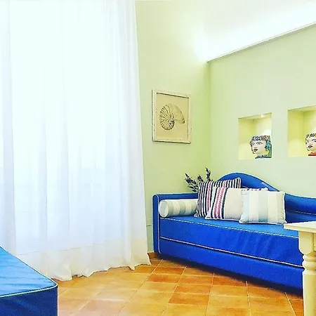 Casa vacanze Estate4home - Henry House *