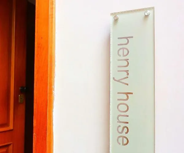 בית נופש Estate4home - Henry House *